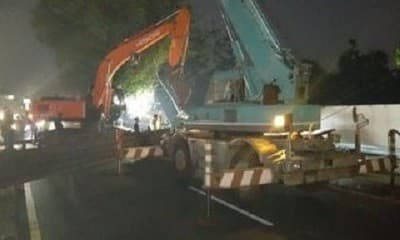 Alat berat setinggi 30 meter roboh di Cimanggis (Foto:Istimewa)