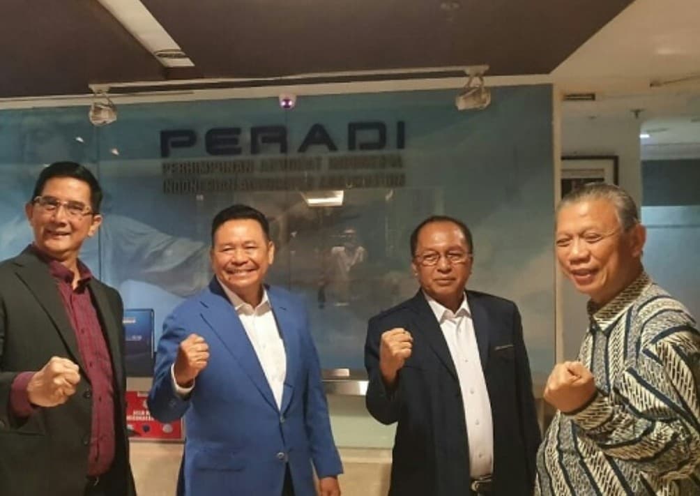 Otto Hasibuan tunjuk 4 lawyer untuk posisi pimpinan Peradi (Foto: Istimewa) 