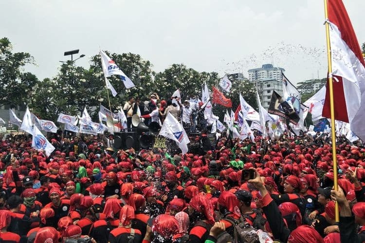 Ilustrasi Demo Buruh (Foto: edunews.id)