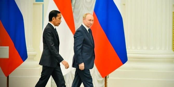 Presiden Joko Widodo bertemu Presiden Rusia Vladimir Putin di Istana Kremlin (foto: Biro Pers Setpres)