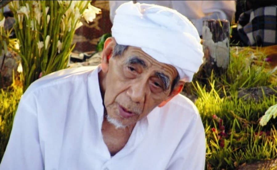 KH Maimun Zubair alias Mbah Moen