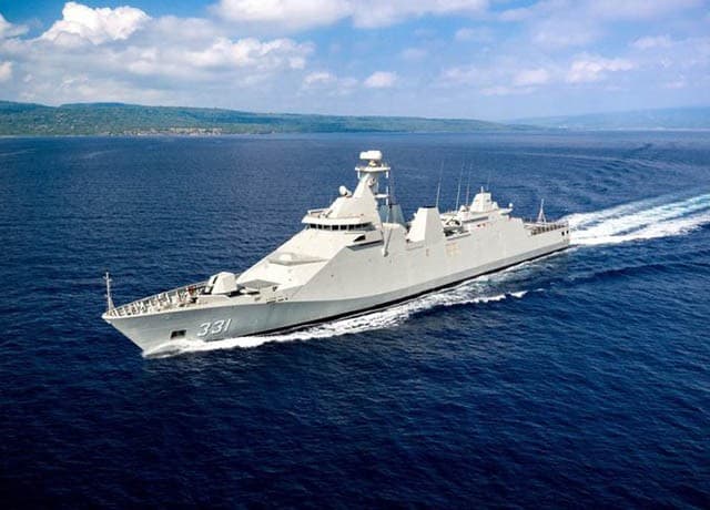 Musuh Lari Terkencing-kencing! Inilah KRI RE Martadinata 331, Kapal Destroyer Tercanggih TNI AL