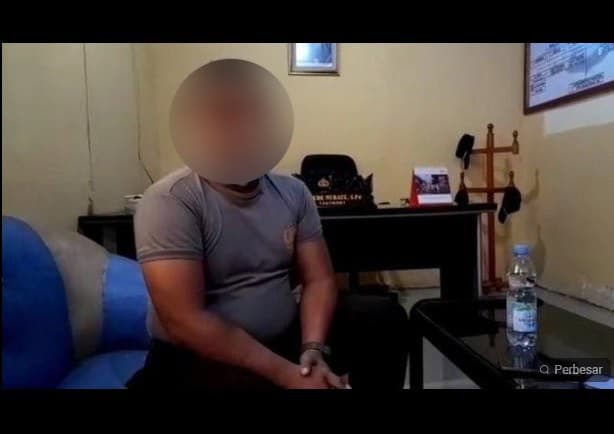 Penasaran Tampang Eks Kapolsek Parigi Iptu IDGN? Cek di Sini Foto-fotonya