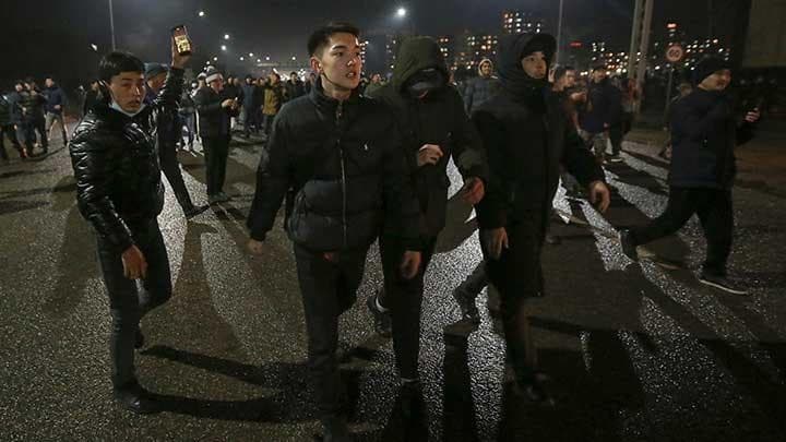 Situasi memanas di Kazakhstan