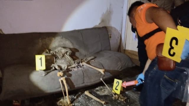 Geger Penemuan Kerangka Manusia Duduk di Sofa Rumah Kosong di Bandung, Diduga Tunagrahita