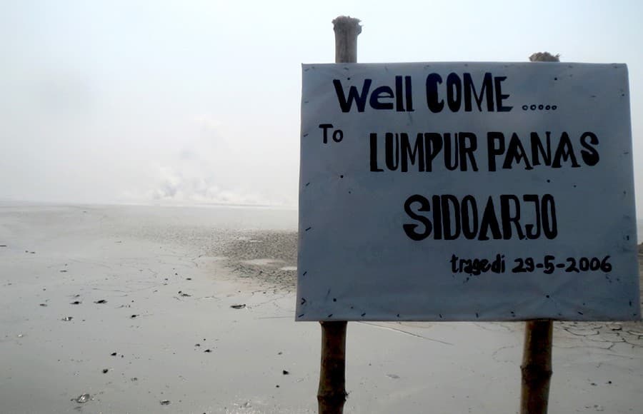 Azab Lumpur Lapindo dan Kasus Narkoba Ardi Bakrie-Nia Ramadhani