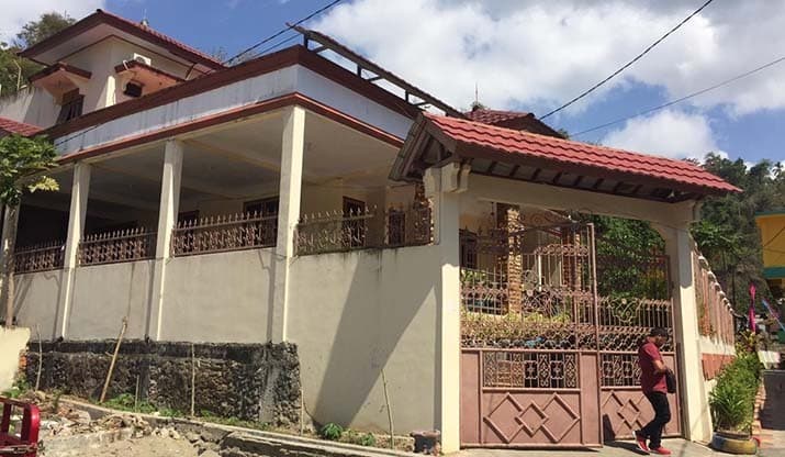 Rumah Keluarga Idham Aziz di Kendari. (zonasultra)