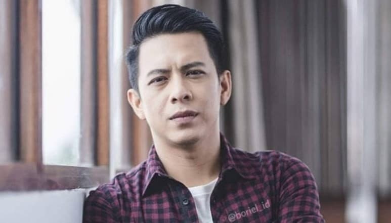 Cara Ariel NOAH Jelaskan Vaksin Covid-19 Bikin Takjub Sampai Trending, Auto Diminta Jadi Duta Vaksin