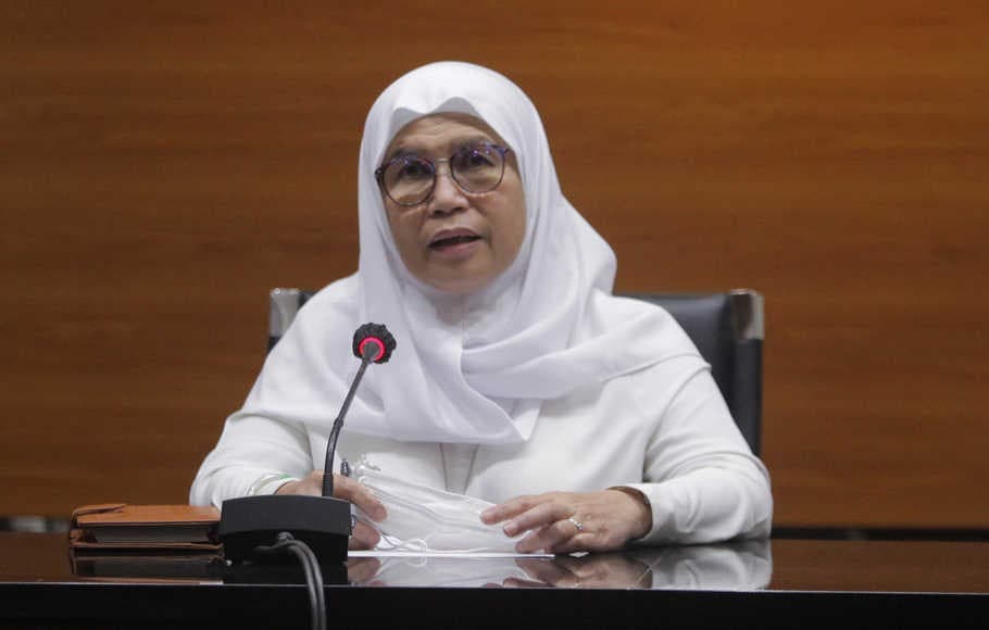 Hadiri Sidang Dugaan Pelanggaran Kode Etik, Lili Pintauli Bungkam