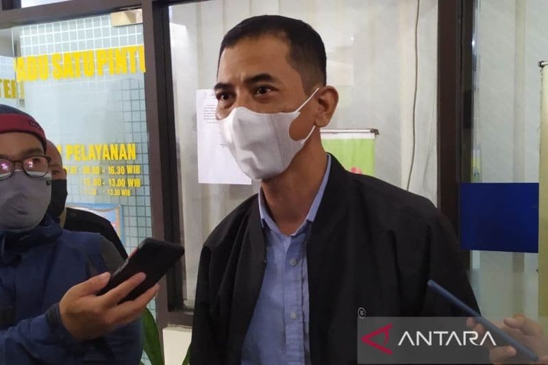 Kuasa hukum para santri korban pemerkosaan, Yudi Kurnia. (Foto:ANTARA/Bagus Ahmad Rizaldi)