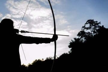 Perang Antar Geng, Dada Bripda Afriadi Tertancap Anak Panah