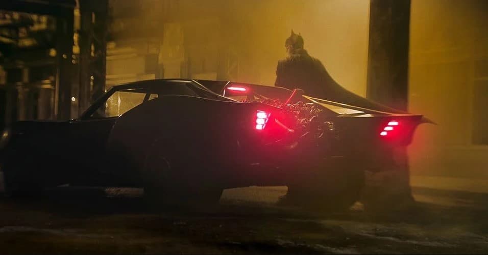 Penampakan Batmobile di trailer The Batman.