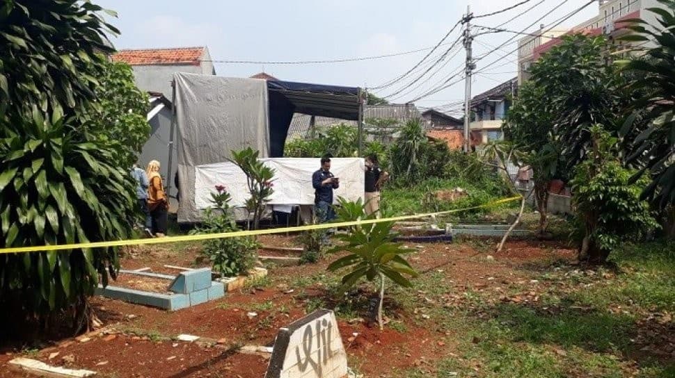 Makam Hayatul Ulum Dibongkar, Tim Forensik Sampai Pakai Ilmu Ini