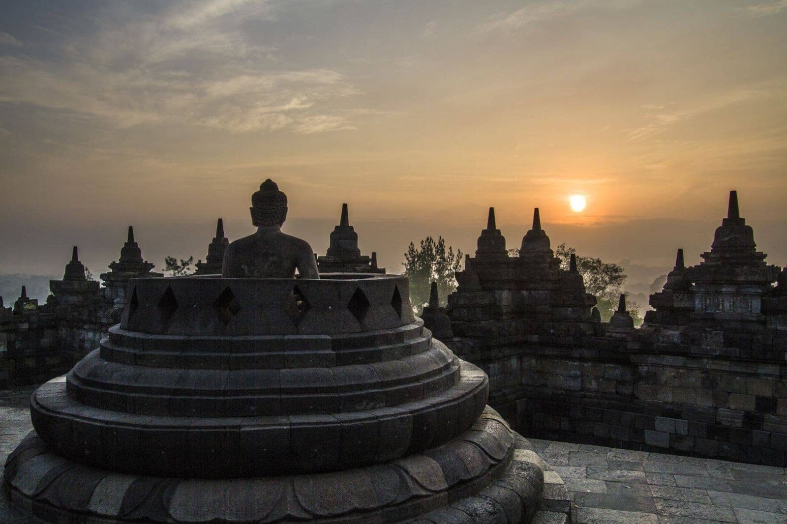 Polemik Tiket Borobudur Rp 750 Ribu, Pengamat: Sejarah Bangsa Hanya Milik Orang Kaya!