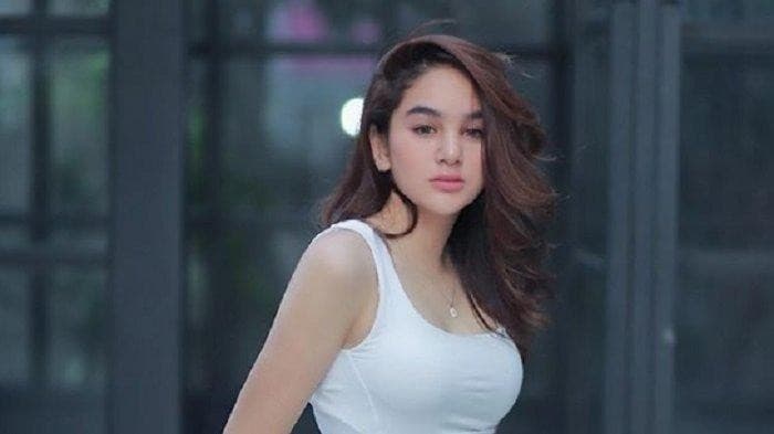 Begini Cara Booking Tubuh Artis Hana Hanifah yang Seharga Rp 20 Juta