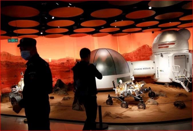Cina Kembangkan Prototipe Helikopter Mungil untuk Misi ke Mars di Masa Depan