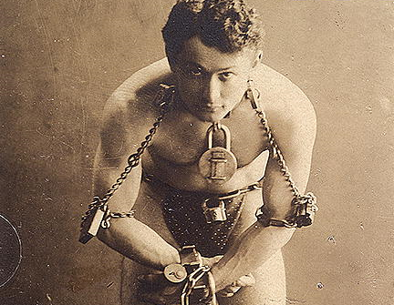 Harry Houdini, Raja Borgol yang Mencari Keadilan di Meja Hijau