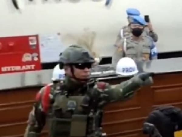 Brimob Bentak Wartawan yang Meliput Sidang Ferdy Sambo