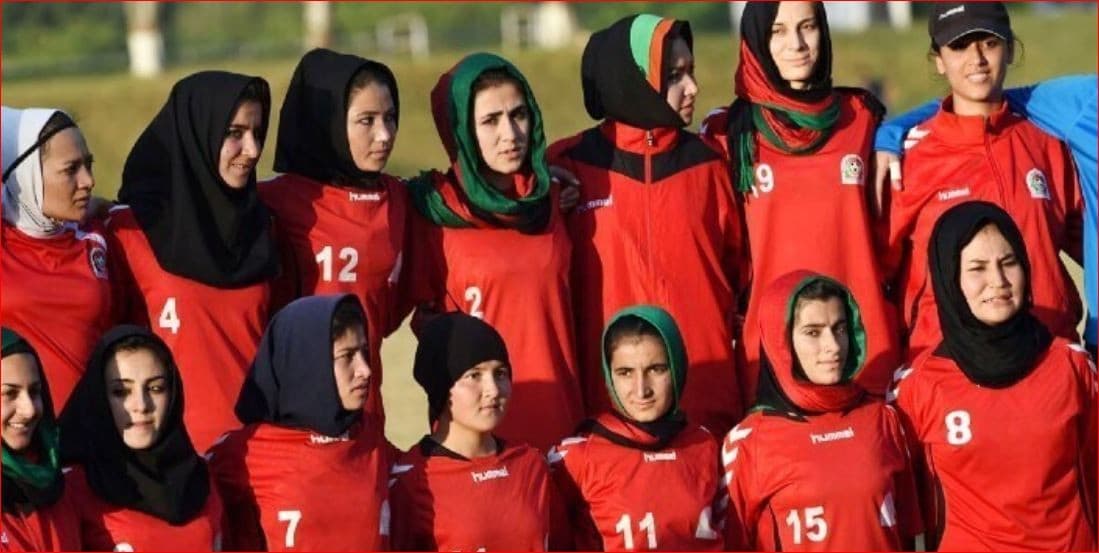 Kim Kadarshian Mendanai 'Pelarian' 30 Pemain Sepak Bola Afghanistan