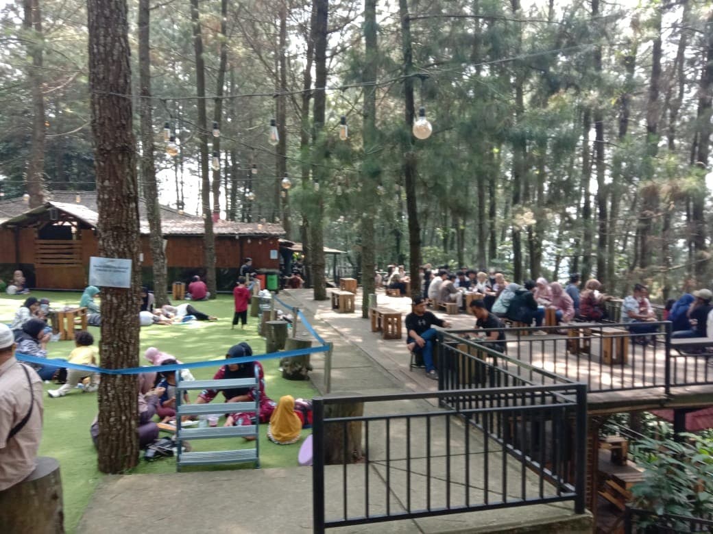 Suasana Kopi Daong (Foto: Amin/REQnews)
