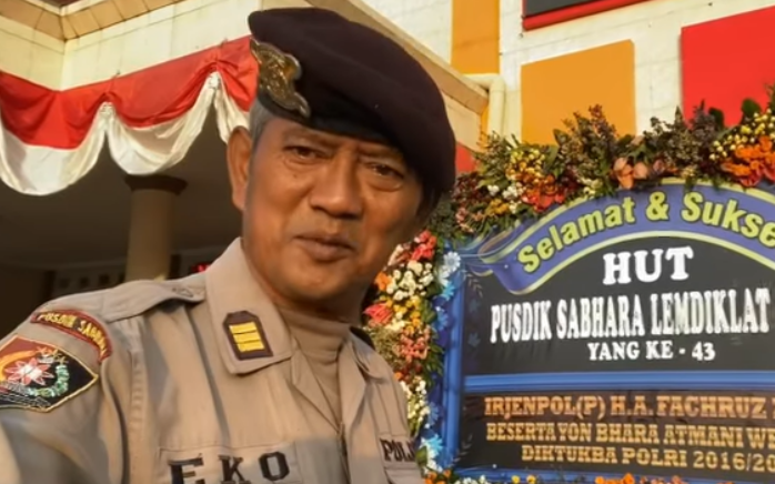 Lama Gak Muncul di TV, Begini Kabar Polisi 'Masuk Pak Eko'