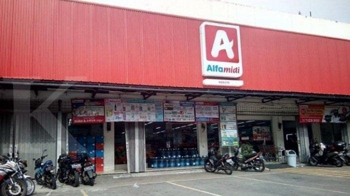 KPK Cecar Dua Petinggi PT Midi Terkait Persetujuan Pembangunan Alfamidi Ambon