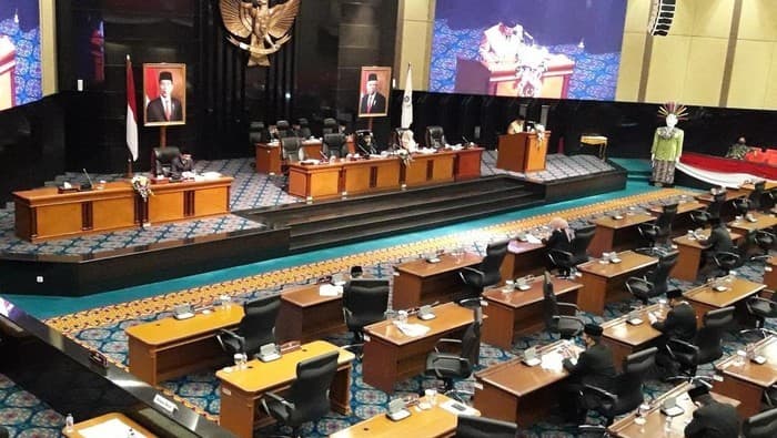 Paripurna Interpelasi Anies soal Formula E Batal, PDIP dan PSI Gigit Jari