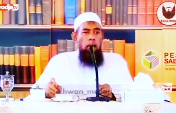 Sosok Ustaz Yazid Jawas mendadak viral. (Foto: Youtube)