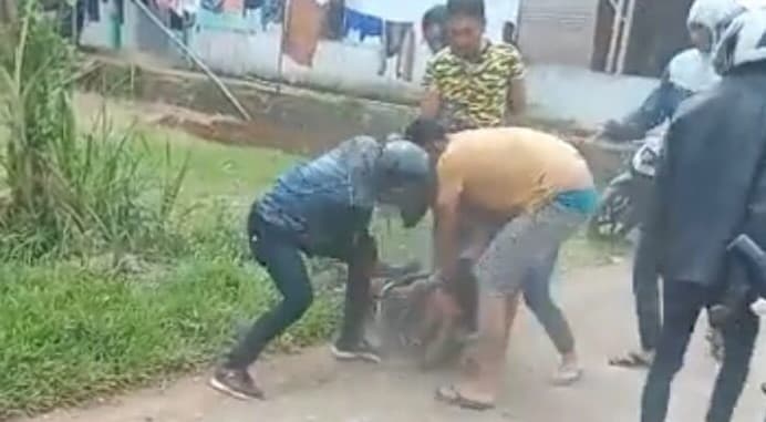 Viral Penculik Dihajar Massa, Netizen: Jangan Salahkan Rakyat, Keadilan Penguasa Tak Bisa Diharapkan