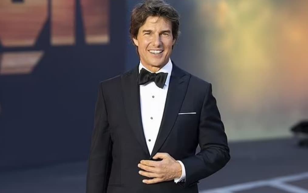 Tom Cruise akan Jadi Orang Sipil Pertama yang Berjalan di Luar Angkasa
