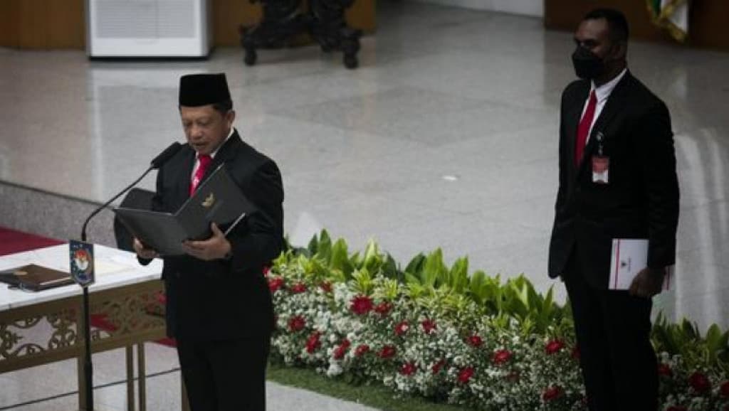 Provinsi Papua Barat Daya Diresmikan! Mendagri Lantik Muhammad Musa'ad Jadi Pj Gubernur