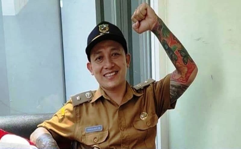 Kepala Desa Purwasaba Hoho Alkaf