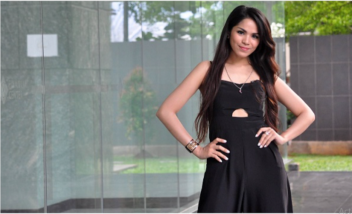 Windy Yunita Bestari Usman atau yang dikenal sebagai Windy Idol 
 (Foto:femaledigest.com)