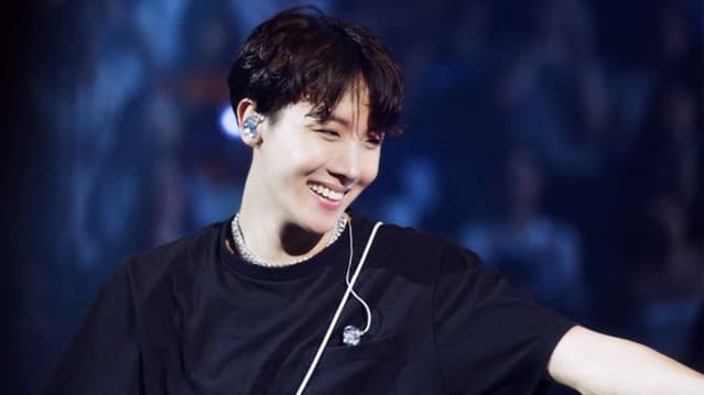 Cari Gara-gara Sih! Penyiar Berita yang Rasis ke J-Hope BTS Kini Kena Batunya...