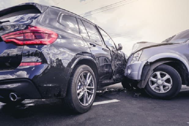 Banyak Bencana Alam, Kenali Nih Jenis-jenis Kerusakan Mobil yang Ditanggung Asuransi!