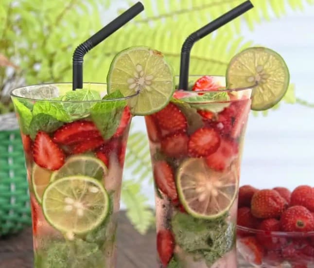 Mojito Stroberi Halal (Foto: Instagram/@banususanto)