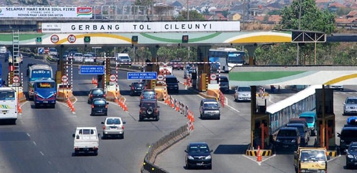 Gerbang tol purbaleunyi Radar Bandung (Foto:Radar Bandung)