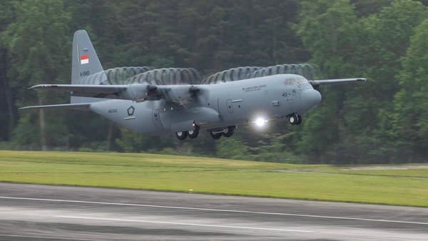 Pesawat Super Hercules C-130J (foto: Istimewa)