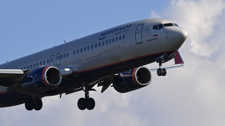 Gara-gara Kru Manasin Bubur, Airbus A320 Aeroflot Mendarat Darurat