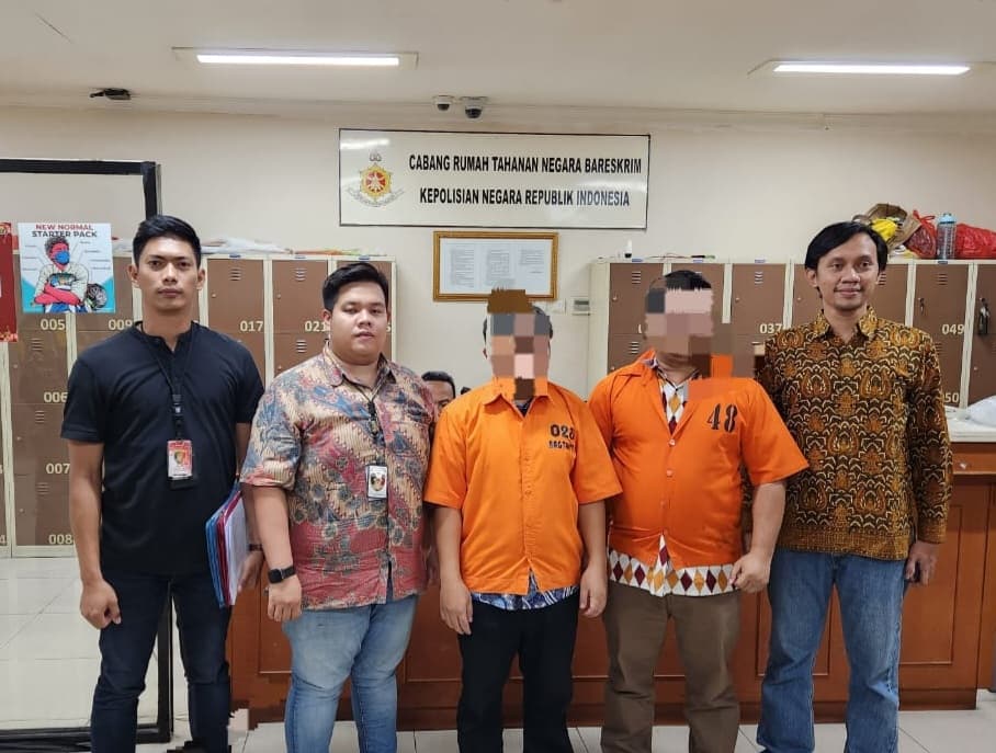 Dua tersangka baru kasus penipuan investasi robot trading ATG (Foto: Polri)