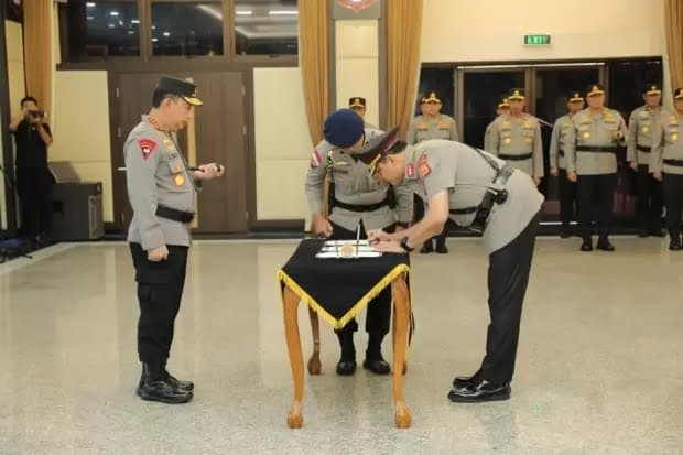 Upacara Serah Terima Jabatan Kapolda Aceh di Mabes Polri (Foto: Humas Polri)