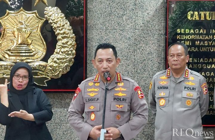 Kapolri Jenderal Listyo Sigit Prabowo di Mabes Polri (Foto: Hastina/REQnews)