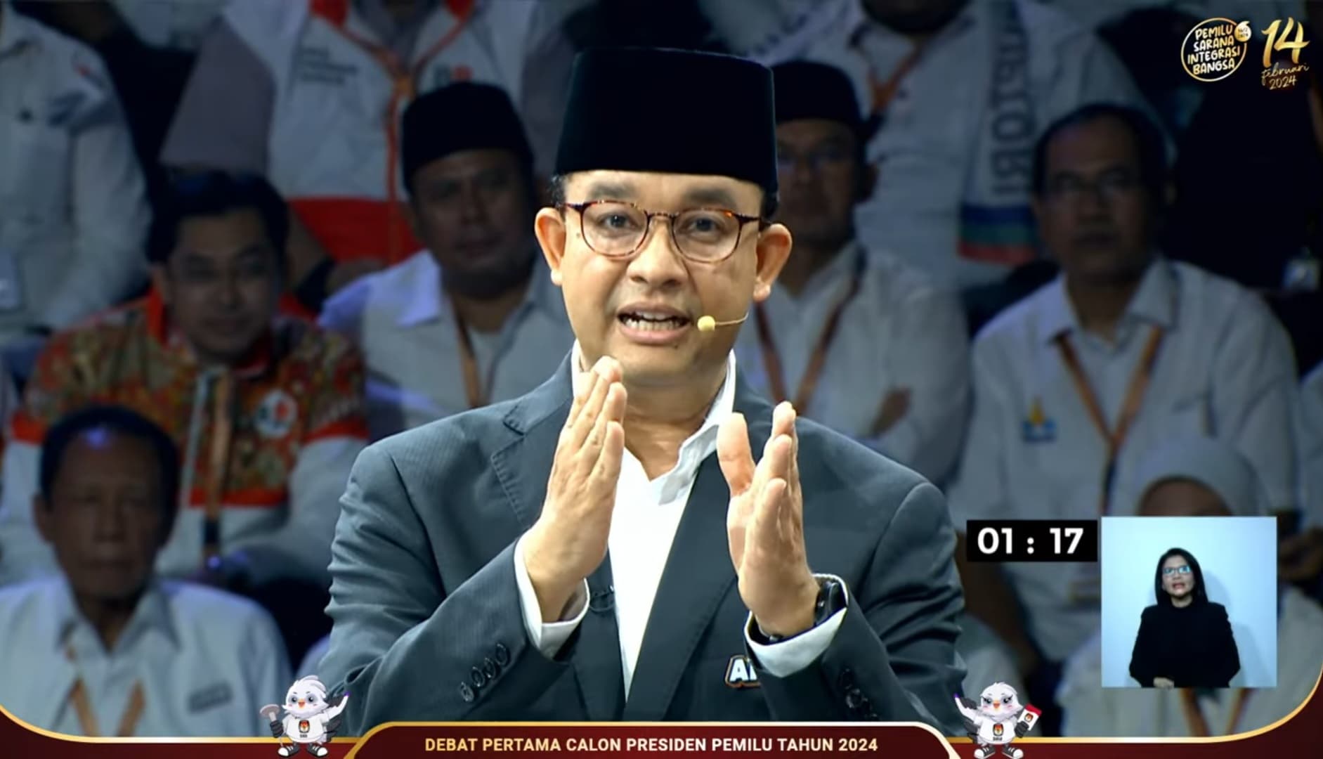 Capres 01 Anies Baswedan dalam debat perdana (Foto: YouTube KPU)