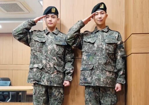 Daebak! Jimin dan Jungkook BTS Resmi Bergelar Letnan Dua, RM dan V Dianugerahi Penghargaan Khusus Ini