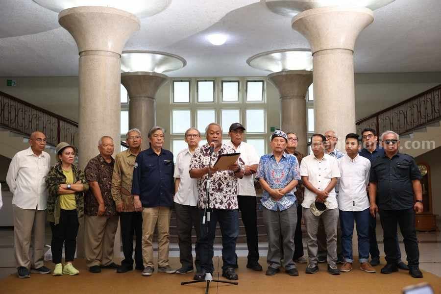 Guru-guru Besar UGM Kritik Jokowi Lewat Petisi, Isinya Supaya Kembali ke Koridor Demokrasi