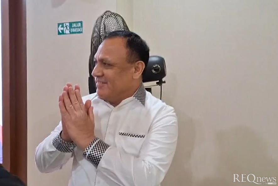 Mantan Ketua KPK Firli Bahuri datangi Bareskrim Mabes Polri (Foto: Hastina/REQnews)