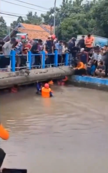 Tim SAR Kena Prank, Ternyata Bocah yang Dicari Ikut Menonton Pencarian? Begini Faktanya