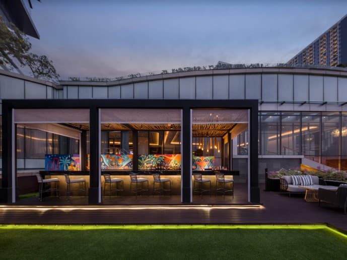 Soiree Rooftop & Bar Surabaya