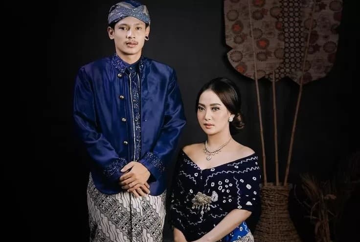 Fakta-fakta Eka Putri Kurnia, Model Sekaligus Istri Seleb TikTok Jarot Joker Tewas dalam Kecelakaan Tragis di Malang