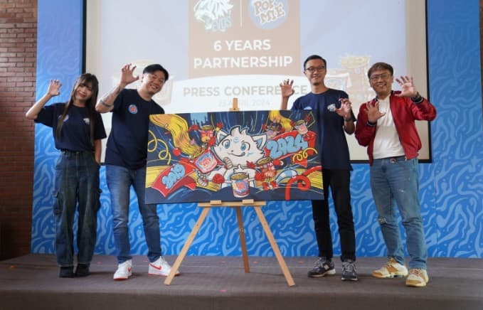 Kolaborasi EVOS dan Pop Mie Bangun Keseruan di Industri Esports Indonesia.